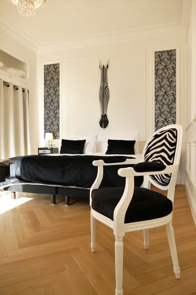 Le Clos des Queyries, maison d'hôtes de caractère, vous accueille dans un châtea Bordeaux, France LE CLOS DES QUEYRIES- SUITE DIJEAUX Private room in bed and breakfast vacation rental 38321661