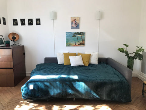 Bonjour ! Nous sommes une collocation de quatre jeunes actifs et un chien :<br /  Chambre privée dans maison art déco Private room in townhouse vacation rental 749301339905188467