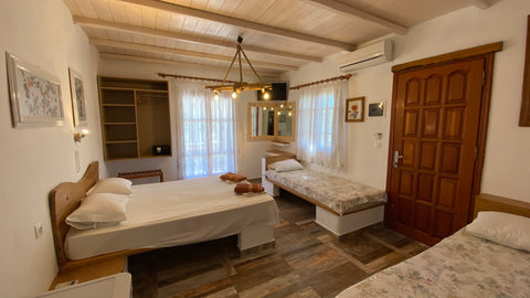 A lovely private room just 50m from the beach and 800m from the center of ios!!! Greece 4.3) Private room for four people by the beach... Private room vacation rental 12442304
