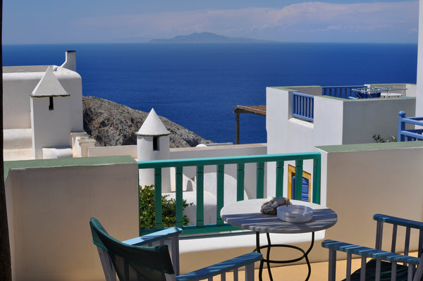 My place is close to restaurants and dining, the beach, public transport, nightl  Island studio with panoramic views and location. Entire rental unit vacation rental 13651880