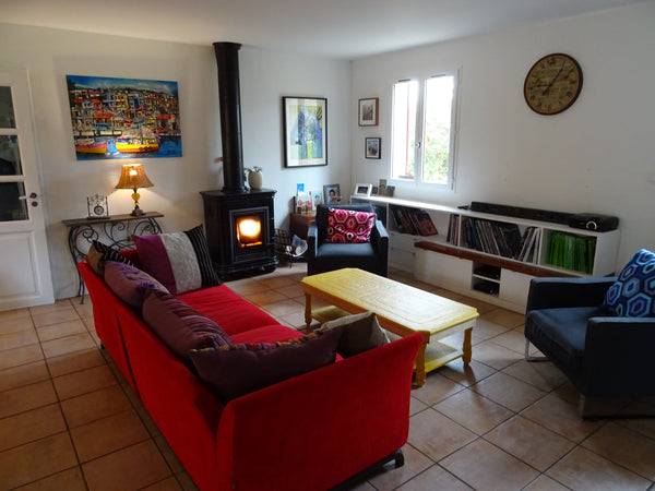 Grande maison de 4 chambres en  bordure de parc. Calme et silence, idéal pour fa Blanquefort, France Grande maison au calme à 2 pas de Bordeaux - 4 ch Entire home vacation rental 27336749