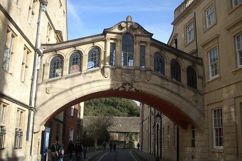 Oxford Guided Tour (in your foreign language)  Private Tours and Travel Guide Europe London CITY Oxford Destination Tour Europe London CITY Oxford