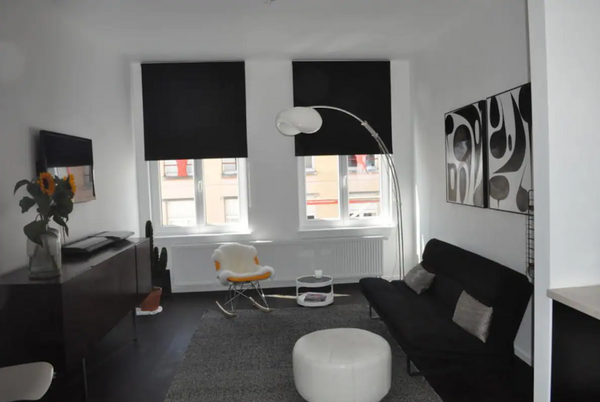 Located in Antwerp’s city center, the apartment comfortably fits 4 people to sle Mechelen, Belgium Hip Center Apt 2 Bed Trendy Kloosterstraat Entire rental unit vacation rental 53183954