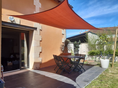 Maison de charme entièrement rénovée. 3 chambres, 5 à 6 personnes. Tout confort. Saint-Médard-en-Jalles, France Maison entre Bordeaux et l'Océan Entire home vacation rental 48738109