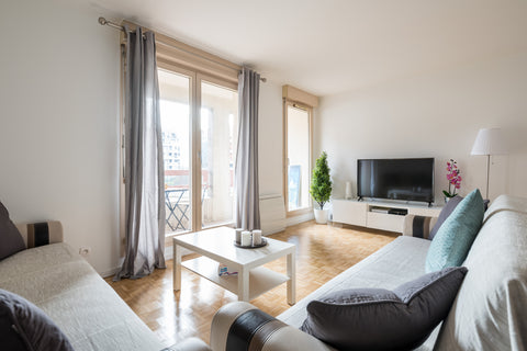 Nice Apartment fully equipped in the heart of Lyon, very close to Garibaldi Metr Lyon, France Beautiful and Spacious Apt of 84 m² with Parking Entire rental unit vacation rental 19305292