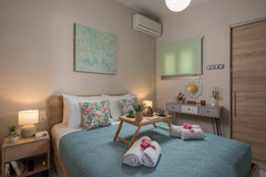 A fully equipped flat, next to the beach & half an hour drive from Chania. Boast Chania, Greece Brand-New stylish Flat w. Parking, steps to Beach Entire rental unit vacation rental 41193930