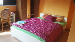 Quiet one-way street near Square Ambiorix and 5-7 minutes walk to Schuman metro  Brussels, Belgium Cosy studio for long stay, ref jw3G Private room in rental unit vacation rental 11808883