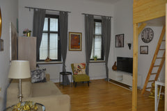 Hervorzuheben ist die zentrale Lage und die Ubahnnähe (60m), sehr gute Verbindun Vienna, Austria Apartment Demel Entire rental unit vacation rental 33344401