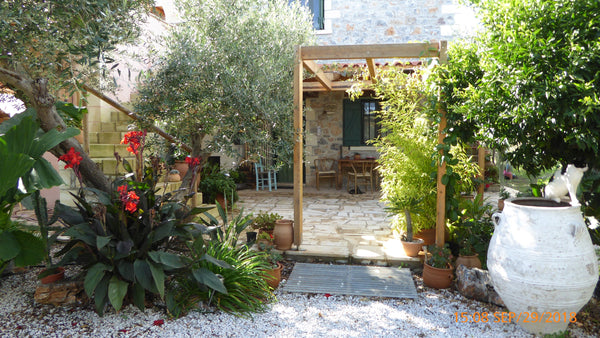 Set in an olive grove on the outskirts of Kefalas, Villa Oreastro Studio is the  Kefalas, Greece Traditional Stone Studio, Kefalas Entire cottage vacation rental 21104339