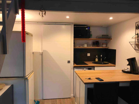 Situé à quelques pas de la place Victoire et de la rue St Catherine, le studio e Agen, France Charmant Studio en centre ville Entire rental unit vacation rental 43882126