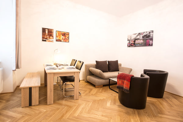 This cozy and new renovated flat situated 5 subway stations away from the city c Vienna, Austria Classy Apartment near city center and Prater Entire rental unit vacation rental 20739874