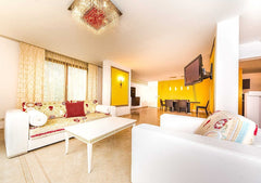<b>The space</b><br />THE MOST BEAUTIFUL AND SPECIAL APARTMENT FOR YOUR STAY IN  Vienna, Austria LUXURY APERTMENT IN «VERSACE» STYLE Entire rental unit vacation rental 2313830