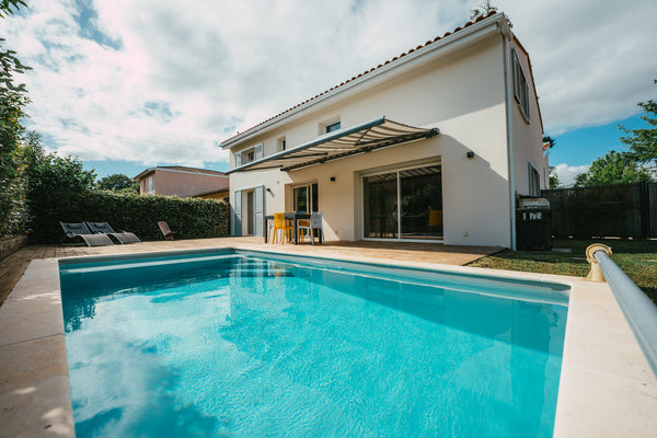 Notre charmante maison familiale sera l'endroit parfait pour vos vacances en fam  Villa moderne Bordeaux-Caudéran Entire home vacation rental 50406215