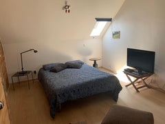 Studio a Bruxelles, Woluwe St Lambert. Indépendant, toilette et salle de douche   Studio indépendant dans maison privée Private room in rental unit vacation rental 635839735434523508