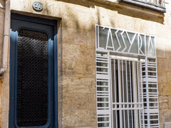 Le studio se situe au plein cœur de Bordeaux. Bien équipé, il vous accueillera d Bordeaux, France Charmant studio - Triangle d'or à Bordeaux Entire rental unit vacation rental 51379009