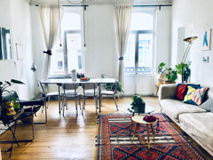 This unique place has a style all its own.<br /><br />Lovely 1. Bedroom apartmen Saint-Gilles, Belgium Cosy 1-bedroom apartment in Saint Gilles Entire condo vacation rental 699943610653159251