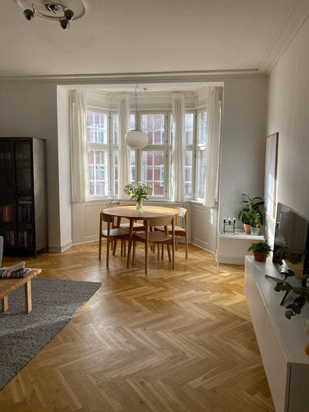 Bright apartment in the heart of Frederiksberg - perfect for a holiday in Copenh Copenhagen, Denmark Lys lejlighed med altan i hjertet af Frederiksberg Entire condo vacation rental 36503916