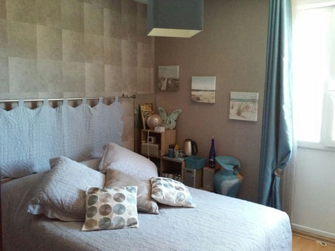 Chambre avec un lit 140, cafetière Tassimo et bouilloire à disposition dans la c Mérignac, France Chambre privée  dans appartement Private room in rental unit vacation rental 8715296