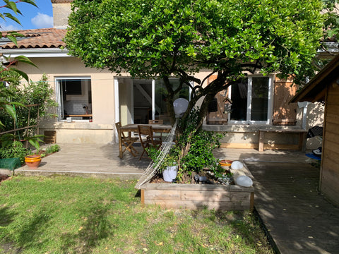  Bordeaux, France Maison  collée à Bordeaux jardin 3 places parking Entire home vacation rental 49903306