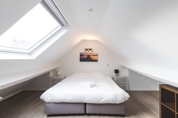 Spacious duplex on the 4th floor of a typical house of St Gilles. Completely ren Brussels, Belgium Roof top 2 bedroom apartment  for 6 in  St Gilles Entire rental unit vacation rental 17283484