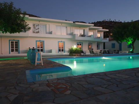 All our suites are airy, with a safe, TV 40', fridge (mini bar), Wifi, air condi Malia, Crete, Greece Grand Suite Private room in rental unit vacation rental 668124092152189353