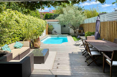 Typical Bordeaux house of 160 m2 with chimney and air conditioning, modern and a Bordeaux, France Family house with pool and chimney in Bordeaux Entire townhouse vacation rental 34134159