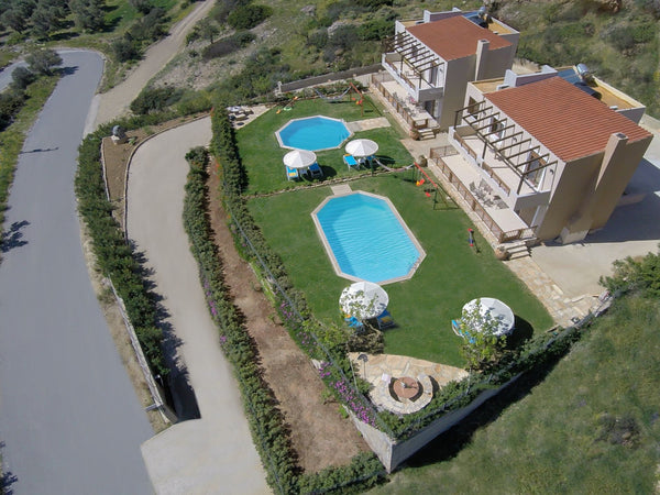 Note: You can directly book the best price if your travel dates are available, a Cyprus Fournou Lago Nikos for 5 persons Entire home vacation rental 50088706