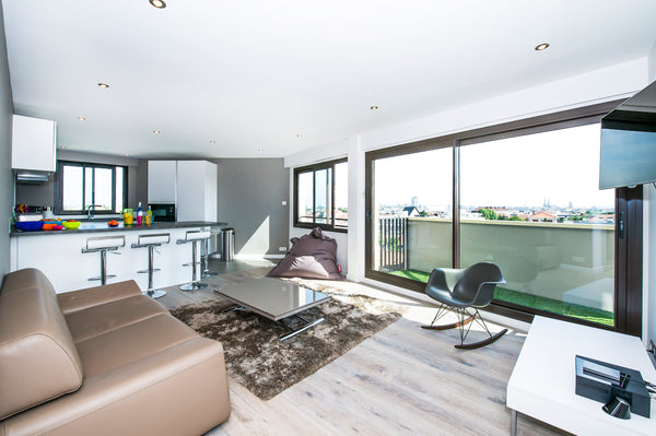 Ce trois-pièces de 65 m3 ultra moderne et design entièrement équipė dominant la  Noumea, New Caledonia Appartement surplombant la ville Entire rental unit vacation rental 2029668