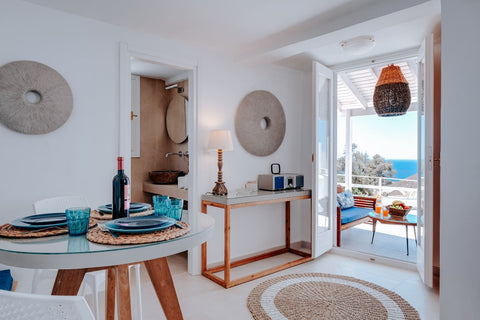 A peaceful, cosy and traditional renovated house with a wonderful Caldera view f Pireas, Greece Casa Mia -Traditional Cavehouse Akrotiri-Santorini Cycladic home vacation rental 26352207