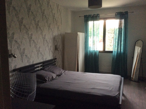 Chambre chez l’habitant dans maison individuelle,quartier calme. proche commodit  Chambre meublée rive droite Private room in home vacation rental 42322647