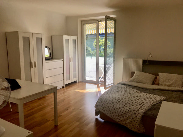 Es un apartamento muy luminoso, bonito y rodeado de jardines. Esta totalmente re Vienna, Austria Apartamento tranquilo, bien situado. Entire rental unit vacation rental 30289945