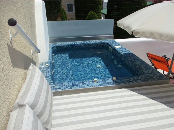 CHARIOT APARTMENTS <br />This is a family-friendly complex situated on a private Kamari, Greece Chariot Apartment, Private jacuzzi mountain views. Entire serviced apartment vacation rental 16269610