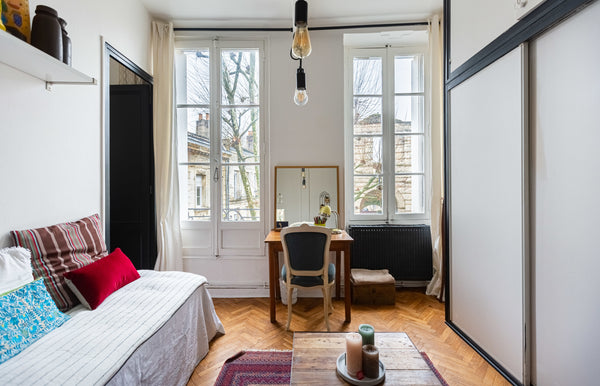 Set in the heart of Bordeaux, this charming flat fits 2 guests, you will visit B  GuestReady - Cozy and Homely Flat in Central Entire rental unit vacation rental 577363532977619383