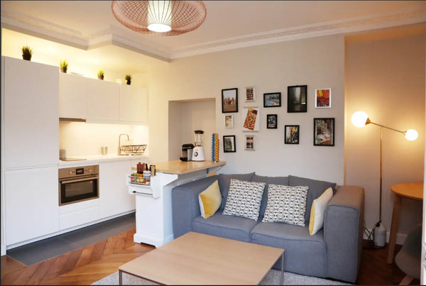 Beautiful brand new flat in the heart of Paris, next to Champs élysée, Concorde  Paris, France Charming flat in the heart of Paris Entire rental unit vacation rental 25291453