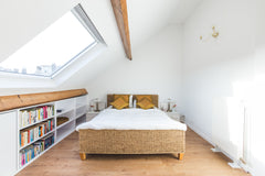 Bright and spacious attic suite with private bathroom and office in family townh Brussels, Belgium Bright attic suite 200m from European Institutions Private room in townhouse vacation rental 20756198