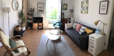 Appartement très lumineux (exposition Sud), donnant sur une belle cour arborée,  Bordeaux, France Bordeaux hyper centre très calme et lumineux. Entire rental unit vacation rental 37822883