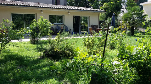 Je vous accueille dans ma maison spacieuse  sur un terrain agréable ,vous serez  Villenave-d'Ornon, France L ATELIER DE PATRICK Entire home vacation rental 3681295