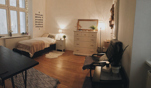 ---Information available in german and english<br /><br /><b>The space</b><br /> Vienna, Austria Cosy room in the heart of Vienna for August Private room in rental unit vacation rental 26290968