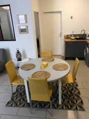 <b>The space</b><br />Canapé clic clac d appoint<br /><br /><b>License number</b Bordeaux, France Grand studio équipé Chartrons Entire rental unit vacation rental 48675102