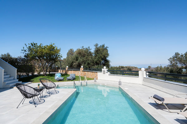 This 4bdr villa with private pool,jacuzzi & sauna  is aiming to make you feel at Rethimnon, Greece Fully rennovated 4bedr villa,a luxury retreat! Entire villa vacation rental 53122059
