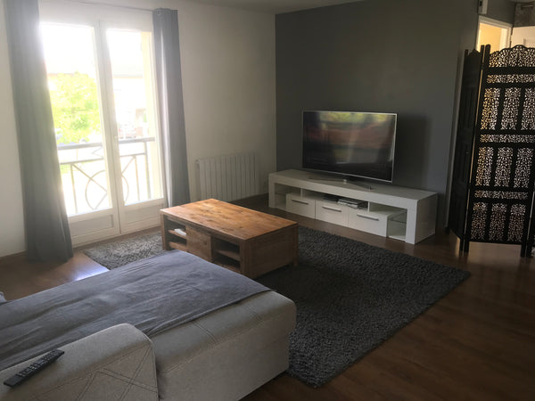 T3 de 60m2 très lumineux situé dans un lotissement de maisons individuelles <br   Charmant T3 merignac Entire rental unit vacation rental 29322647
