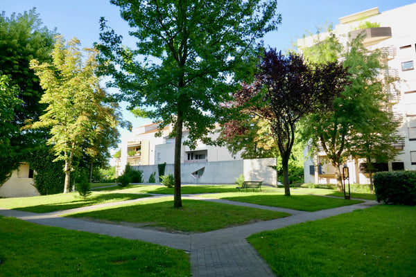 Charmant T2 avec loggia, situé au 4 ème étage d'une résidence privée. tout confo Mérignac, France T2 Mérignac Arlac  proche CHU sur ligneTRAM Entire condo vacation rental 27192222