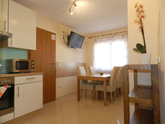 A cozy apartment in a newly built house. It is fully equipped and has 2 separate Vienna, Austria Cozy apartment no. 5 in quiet area Entire rental unit vacation rental 21486827