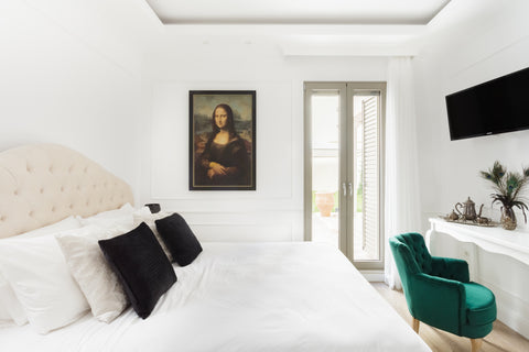 "LA  CANEA CAMVAS ": suites for the arts and the senses... Πολυτελή δωμάτια με α Chania, Greece La Canea Canvas-Davinci ,  Artist-Inspired Suite. Private room in townhouse vacation rental 26481666