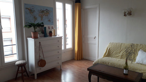 Hello! If you need a cozy and friendly house where to stay while you're visiting Paris, France Cozy house in the cool area of Voltaire! Entire rental unit vacation rental 24766445