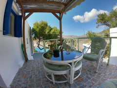 Potamos house is a whitewashed Cycladic house with a magnificent view of Aegiali Athens, Greece Traditional house with great view in Potamos! Entire rental unit vacation rental 7985577