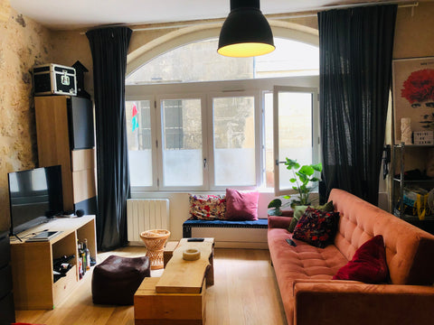 Localisation ultra centrale, car situé en plein coeur du quartier UNESCO de Bord Lyon, France Superbe appartement avec patio en hyper centre Entire rental unit vacation rental 627490176790846692