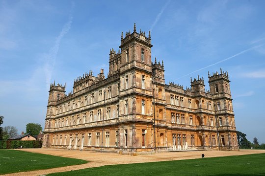 Downton Abbey and Village Tour from London by Coach  Private Tours and Travel Guide Europe London CITY London Destination Tour