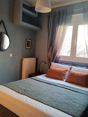 Have fun with the whole family in this elegant space!<br />Spacious independent   Cozy apartment a few minutes from the city center! Entire home vacation rental 602730027566561992