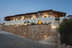 This is a one bedroom apartment that sleeps up to 4 guests. The bedroom has 2 si Chania, Greece 30 meters from the beach, Popy's Place apt #2 Entire condo vacation rental 19105837